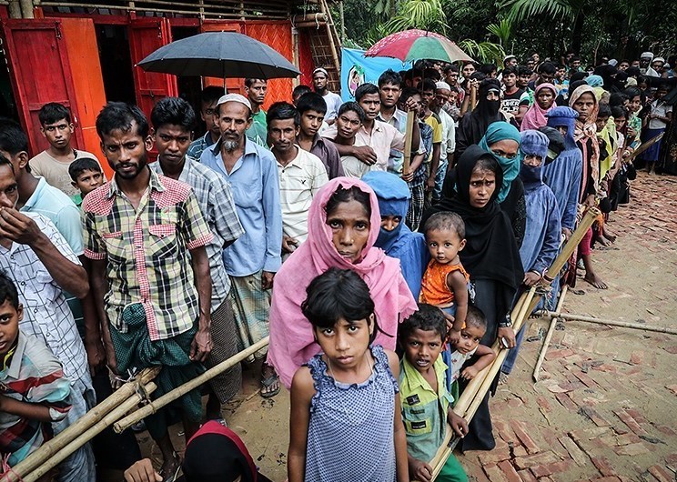 写真：バングラデシュに流出した難民