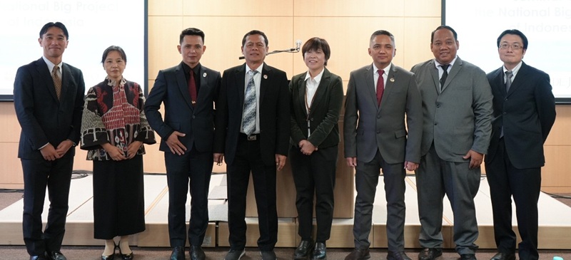 Seminar on “Challenges of Economic Cooperation in National Projects of the Global South: The Case of Indonesia's New Capital Construction”Panels and participants of the seminar ©IDE-JETRO