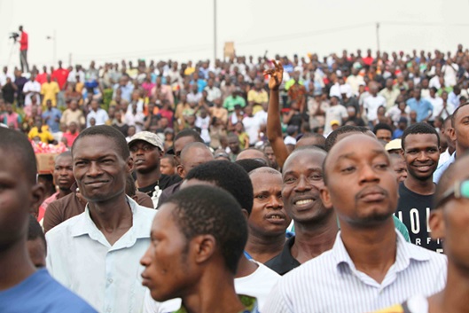 写真：石油製品価格引き上げに抗議する「ナイジェリア占拠運動」のナイジェリアの首都ラゴスでの集会