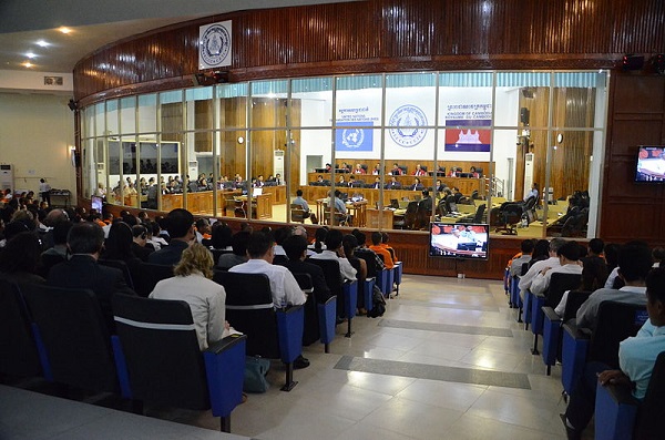 カンボジア特別法廷（2012年2月）