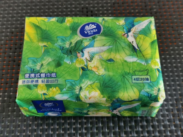 写真1　中国の携帯型トイレットペーパー