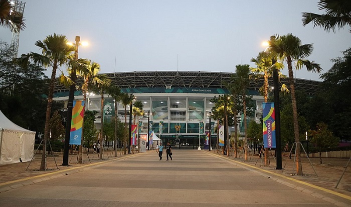 写真１　ジャカルタ都心にあるグロラ・ブン・カルノ競技場。