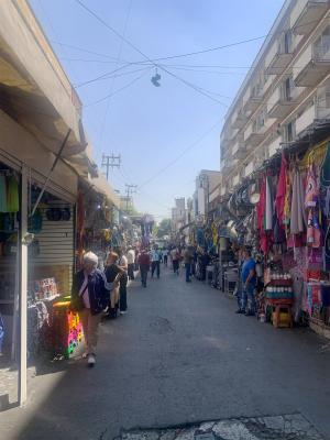 メキシコシティのインフォーマル市場