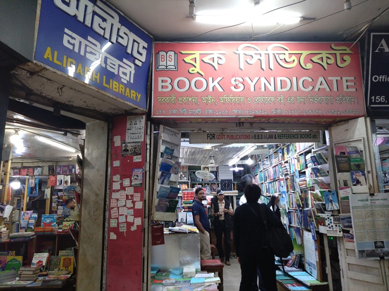 写真4　ニューマーケットの書店