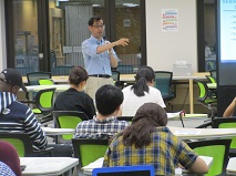 写真:講演会4 写真:講演会4