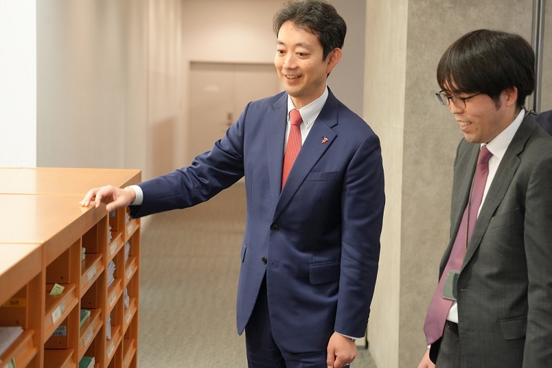 図書館視察