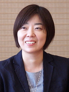 山田七絵