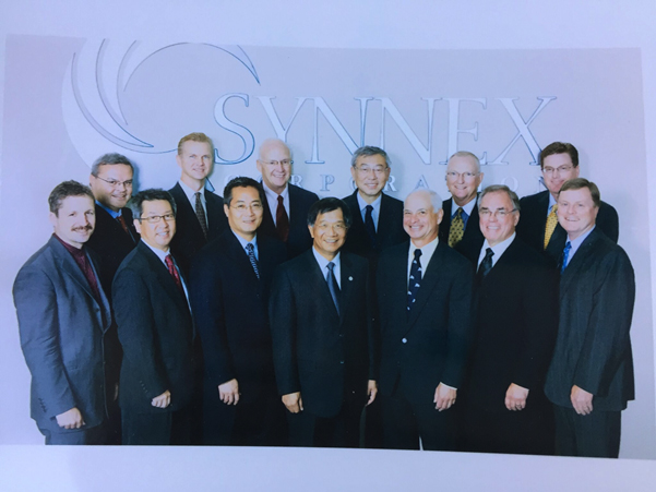 写真：SynnexのBoard memberおよびマネジメント・チーム(2009年)